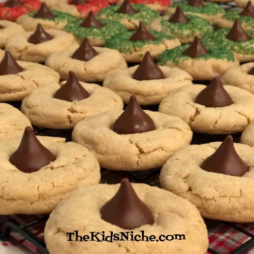 This image has an empty alt attribute; its file name is 1-small-4.jpg